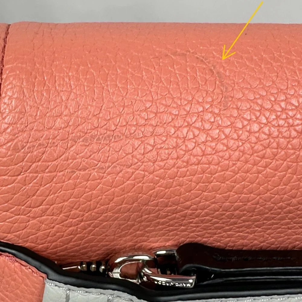 NWT Marc Jacobs Messenger Bag in Flamingo - Picture 12 of 13
